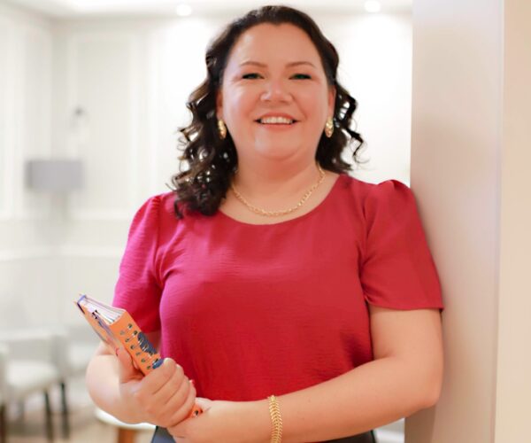 Psicóloga Elisane Cordeiro